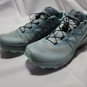 Running shoes. Salomon Ortholite Goretex Sense Ride 4. Womans Size 9.5